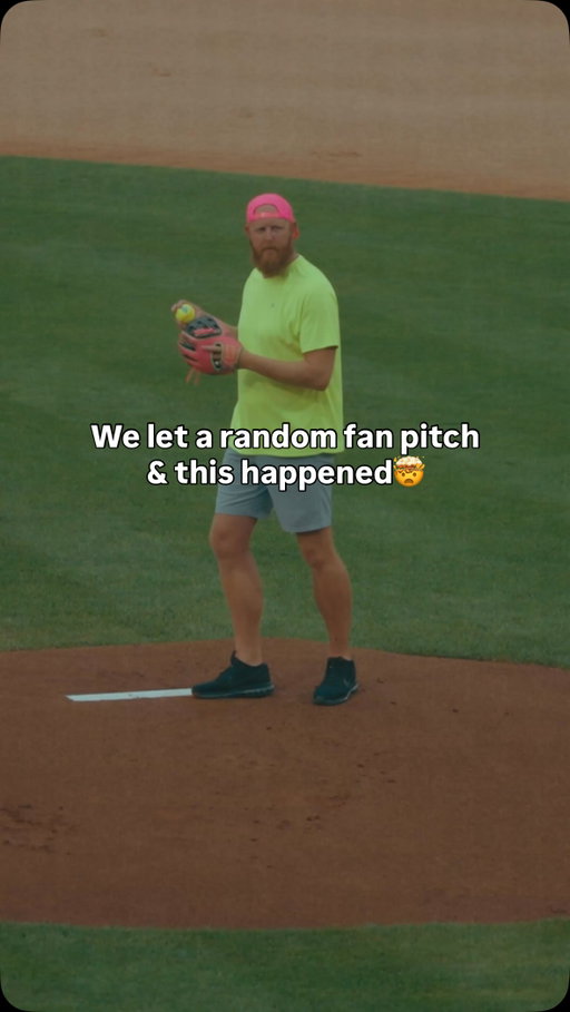 Who else wants to pitch? 

#cosmicbaseball #mlb #baseballboys #travelball