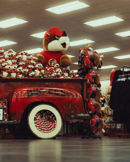Our first Arkansas location is NOW OPEN!

1400 Highway 229
Benton, AR 72019

We’re open 24/7/365 and we can’t wait to meet you ♥️
#Bucees #BeaverNuggets #JerkyHeaven #Arkansas #Benton #RoadTrip #BeaverBeliever 

Photo by @atl.prod