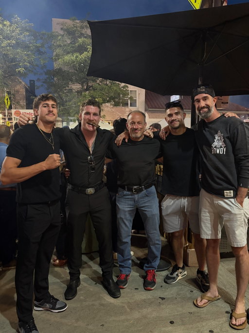 “Now go get your 🤬 shine box “🇮🇹 

Italian feast 2026🇮🇹