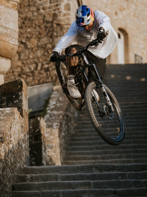 Another few snaps from this incredible place. 

@montsaintmichel_off @redbullfrance 

📸 @teddymorellec