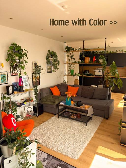 A home full of color, warm light and all the little things that make it mine 🙂‍↕️

#apartment #roominspiration #homedecor #interior #roomlights