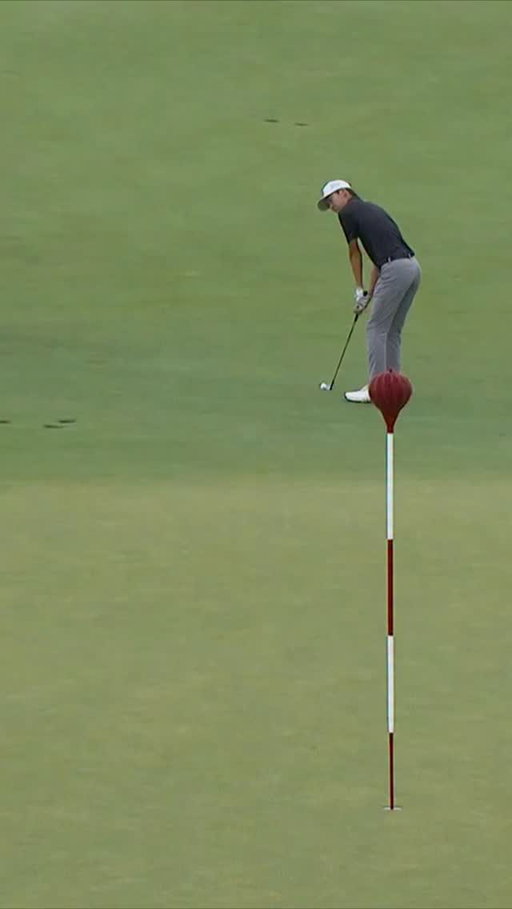 Short game sorcery 🪄 @jaylengjr getting creative.