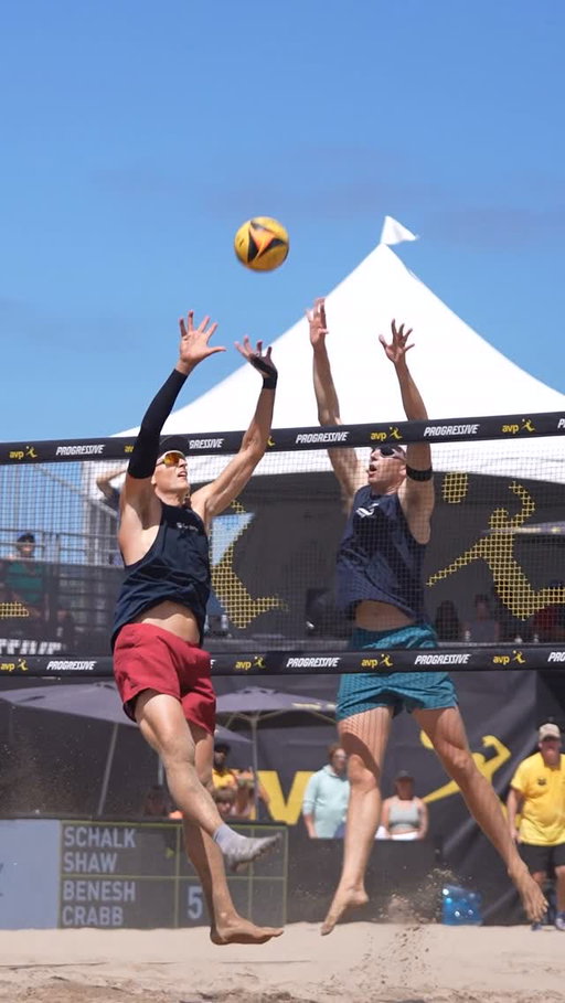 SEE YOU IN THE FINAL. 🌴🏆
Insane dig-to-kill sequence from Taylor Crabb as (2) Crabb/Benesh take down (3) Schalk/Shaw, 21-11, 21-13, to advance to the Men’s Final at the 2026 Progressive Manhattan Beach Open.