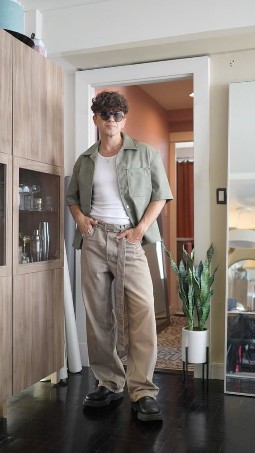 when the sunglasses serve it up this good, the fit will always eat 🕶️👏🏼 • stoked to dive deeper into @timberland’s new collection of eyewear! Two chic styles with that Timberland grit we know and love - plus, the leather detail is removable so these sunnies adapt to your daily style 🤩 #TimberlandPartner 
-
which pair are you loving the most? Shop them on Amazon or via link in my bio! @maroclin_eyewear