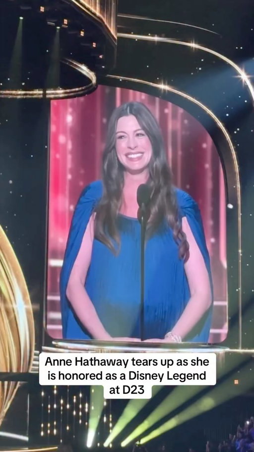#AnneHathaway gets emotional and calls herself “one of the most insanely lucky people in the world” while being honored as a Disney Legend at #D23. ❤️