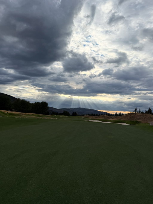 ⛰️ ⛳️ 😴