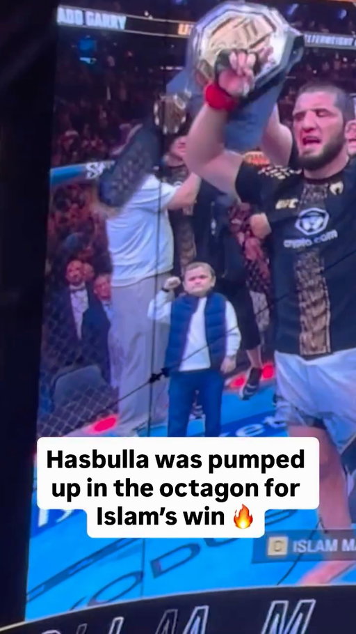 Hasbulla supporting Islam Makhachev after his title defense vs. Ian Machado Garry 🙌

#ufc #mma #islammakhachev