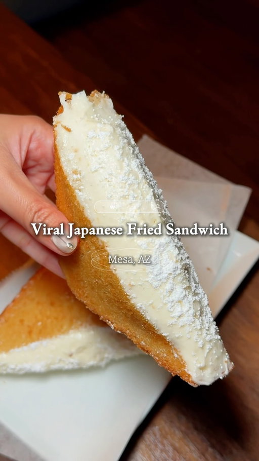 🚨Viral Japanese Fried Cream Sando…

…in Arizona??? Whaaaattt?!

If you love sweets, this one is for you. This is decadent in the best way. All elements of this “Age Cream” is made in house. I’m obsessed!!

Have you tried this?

📍 Udon Shin

More about more visit coming soon! 

#phxfoodculture #japanesedessert #mesaaz #viraldessert