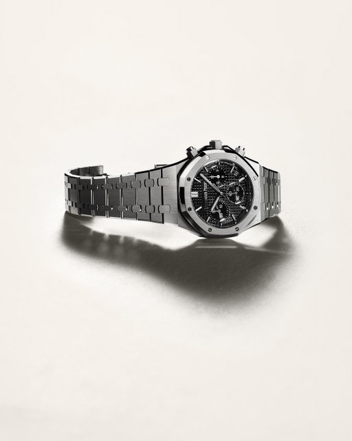 Where craft meets life.
Aesthetics, technical mastery and ergonomics evolve together, shaping timepieces designed for the rhythm of life, each one expressing our distinctive approach to contemporary watchmaking.

Ref. 26240ST
Ref. 67630BA
Ref. 26430OR
Ref. 15212NB 
Ref. 26398BC

#AudemarsPiguet
