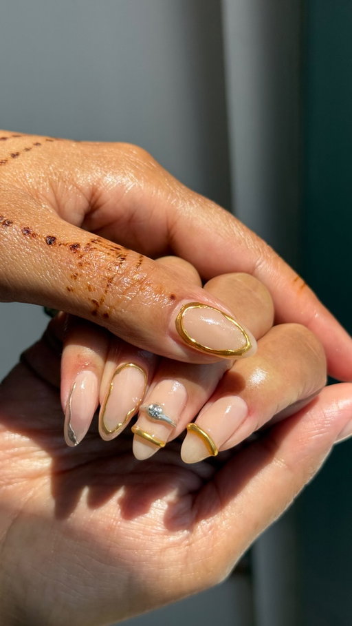 Somewhere between “keeping it simple” and adding just one more detail… we lost the plot. 😂

But honestly, that’s usually where the good stuff happens.

#NailArt #NailDesign #NailInspo #ManiMonday #NailArtist