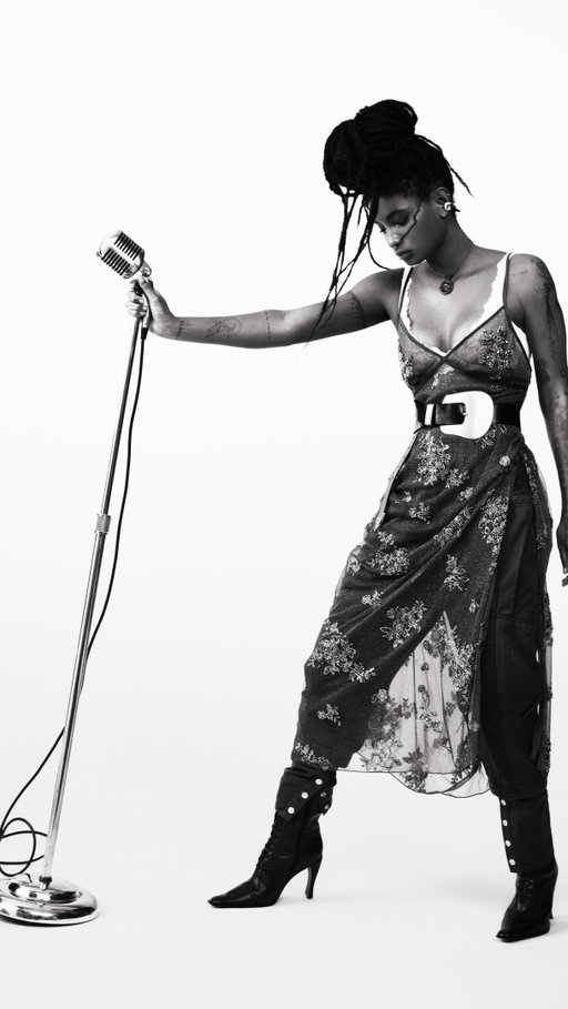 Some collaborations need an introduction. This isn’t one of them. @willowsmith x Free People. Link in bio to shop.