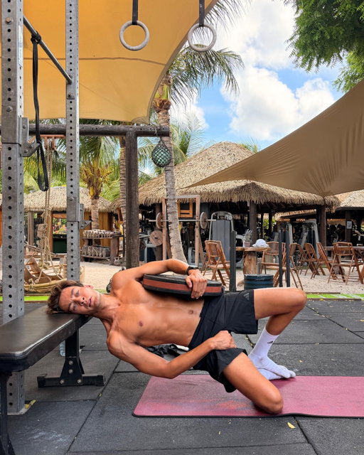 Holidays over. 
Rest ✅
Training ✅
Fiancée ✅