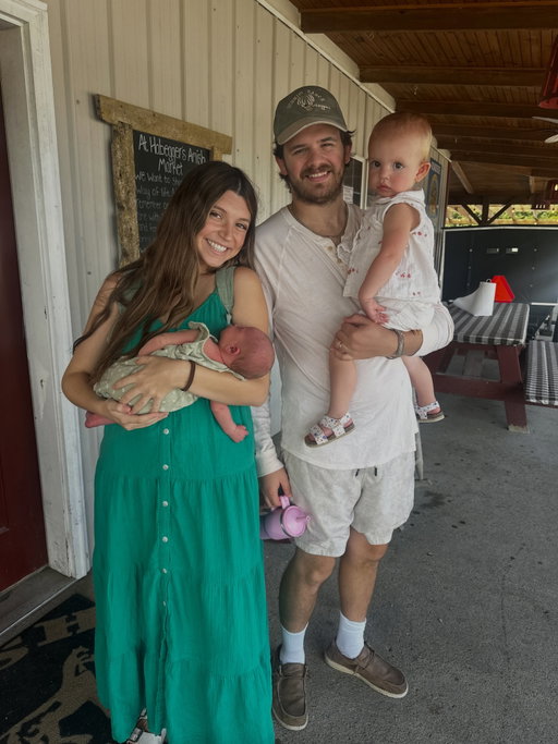 We back. Plus one. Thankful for some time off to watch God grow this fam. Ellie is great. Sunnie is doing great(thank yall for the prayers). Momma is CRUSHING and looking good doing it. What an honor to watch the faithfulness of God

The good stuff 

❤️

❤️

❤️

It begins.

Praise God.

Sunnie learning all about Church.