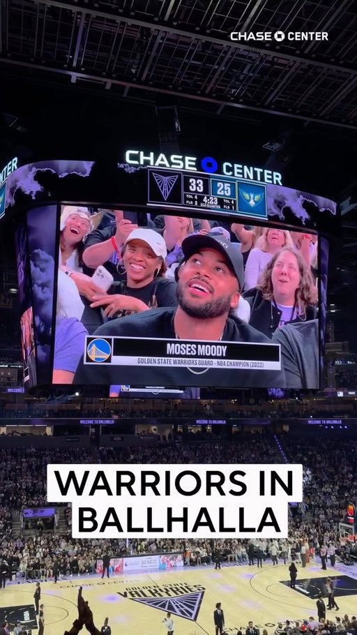 WARRRIORSSSS 🗣️

@mosesmoody, @willrxch, @garydwayne and @stephencurry30 showed up to cheer on our Valkyries!