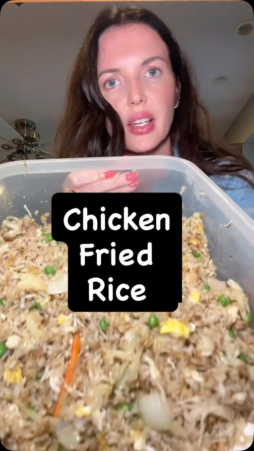 Make chicken fried rice with me on the @blackstone 

#easyrecipe #cookwithme #quickdinner #aldimeal #blackstone