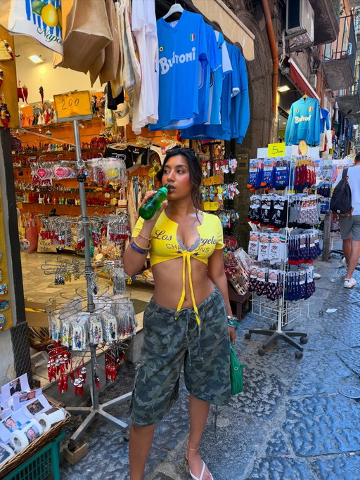 Sprite sips, pizza breaks & aimless walks for the win !! 

 #italytrip #travelmindset #browngirlstravelling #eurosummer #vancouvercontentcreator
