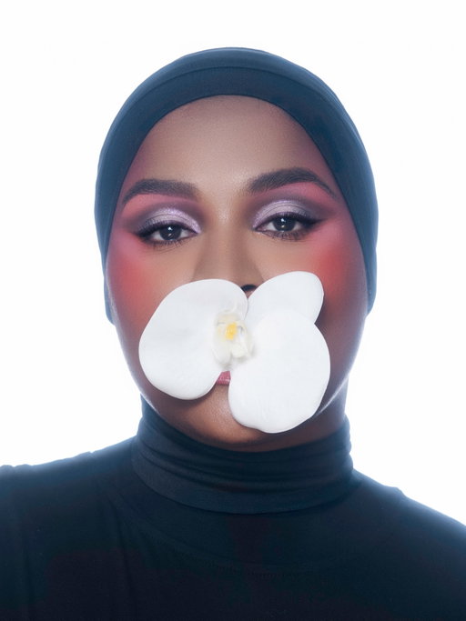 The intention has changed. It not about the quantity for me. I used to have myself on a 3 post daily schedule. After a while, it began to feel forced. And with social media changing every day, it just didnt fit anymore. So now we do nothing without intention. Not even a post 

Muse @pandaforeva_ 
Hairstylist @beautyxstephen