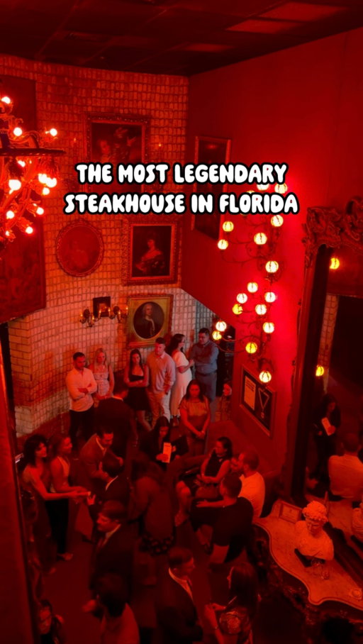 One of Tampa’s most iconic dining experiences, 70 years in the making 🥩🍷 From the kitchen and legendary wine cellar to the private dessert rooms, Bern’s is an experience from start to finish.

📍 Bern’s Steak House @bernssteakhouse 1208 S Howard Ave, Tampa, FL 33606

#iviethefoodie #tampafood #floridasteakhouse