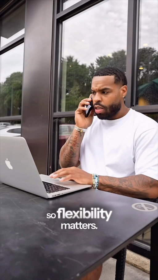#ad Nobody told me @textnow was running on the same 5G towers as the major carriers 👀 downloaded it, picked my number, set everything up in 10 minutes, no commitments, no credit check, no store. As someone who runs their whole business from their phone, having a line I actually control is a non-negotiable. Link in bio. #TextNowPartner