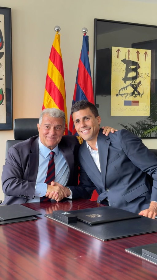 Benvingut al Barça, Rodri! 💙❤️

Welcome to FC Barcelona
Bienvenido al Barça