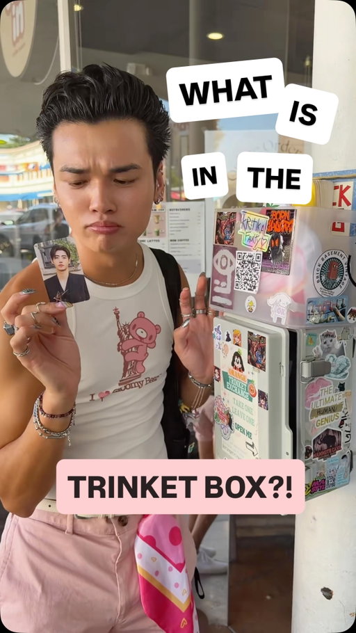 BACK AT IT AT THE TRINKET TRADE BOX!  
📍The Orange Circle! ✨🍊 
 
 
 #trinkettrade #socal #trinkets #toys #kpop