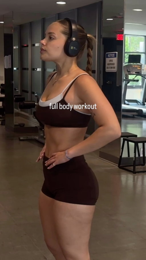 Full-body dumbbell workout 🔥

#fullbodyworkouts #dumbellworkout #fullbody #ﬁtness #gym