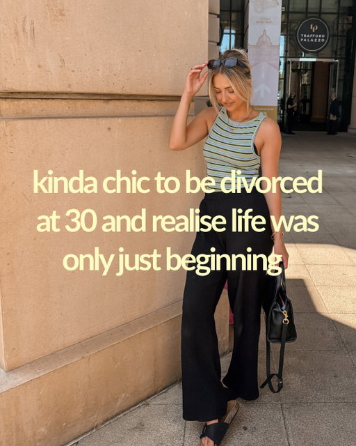 Had to get on board the ‘kinda chic’ train 🚂 do you relate to any of mine? 👀💖 #kindachic