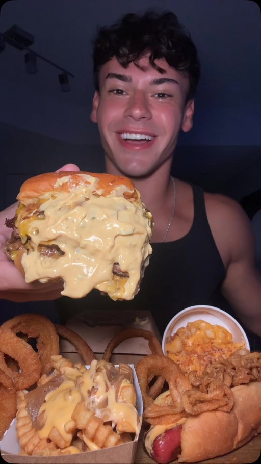 Shake Shack Mukbang & Leave some questions below, you want to know about me!! #shakeshack #burger #mukbang #asmr #explorepage