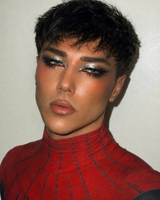 peter parker, your friendly neighborhood makeup artist 🕷️

face ˚₊‧꒰ა ☆ ໒꒱ ‧₊˚
@kosas revealer skin-improving foundation
@natashadenona hy-glam concealer
@westmanatelier face trace contour stick
@patricktabeauty major headlines double-take blush in not too much
@hudabeauty easy bake loose baking & setting powder in cherry blossom cake
@diorbeauty forever glow luminizer in 01 nude glow

eyes 𐙚⋆°.
@colourpopcosmetics silver lining shadow palette in silver skies + 999 + new era
@maybelline shadow drip eye tint in silver drip
@makeupforever artist color pencil in 714 full red
@nyxcosmetics epic ink liner in black
@lorealparis telescopic lift mascara in blackest black

lips ⋆౨ৎ˚⟡˖ ࣪
@makeupforever artist color pencil in wherever walnut
@summerfridays lip butter balm in pink sugar
@nyxcosmetics butter gloss in sugar glass