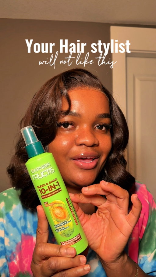 The last time I posted a video like this, one hairstylist wanted to beat me in the comments😂

 Not everyone has the coins to pay for revamps so here’s an easy way to get it done by yourself.

Please let me know if you want a more detailed tutorial.

Shampoo and conditioner @tresemme 
 Leave in spray @garniercan
