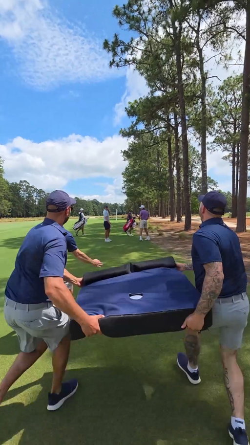 Mat down. Putt made.