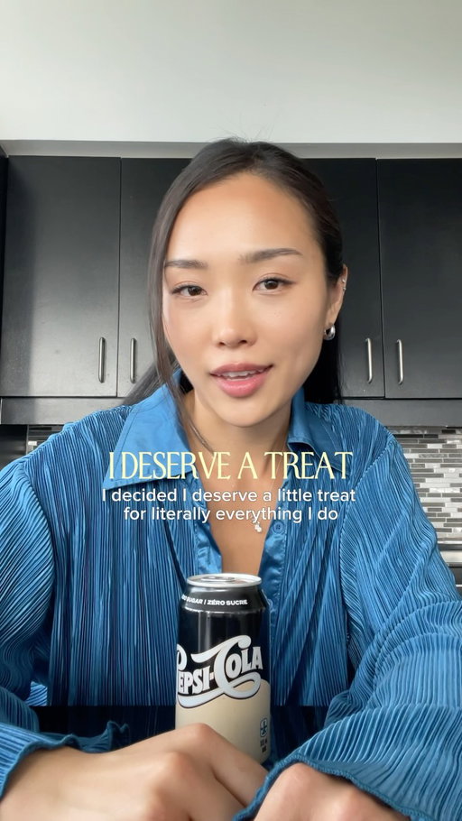 Life’s made up of little wins so I’m choosing to celebrate all of them with @pepsicanada Pepsi Cola Cream Soda 💙

#ad #youdeserveatreat