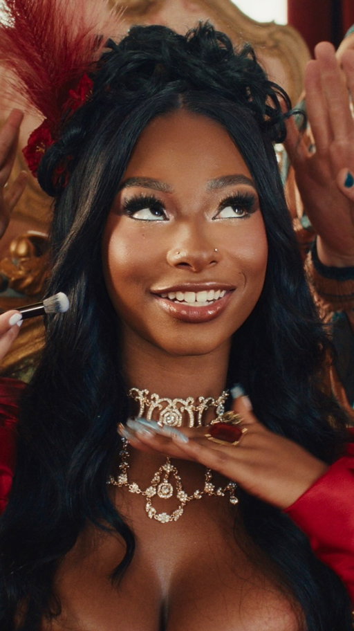 Get treated like royalty for your loyalty 👸🏾💵 Verizon Dollars are here!