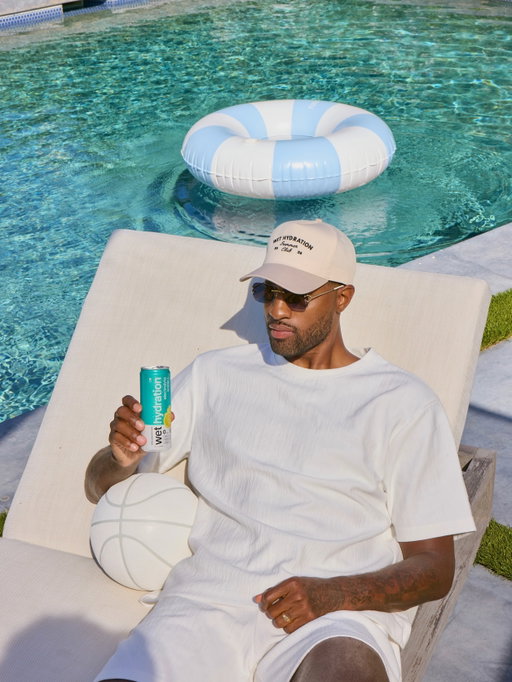 Nothing beats a summer pool day with my family. I always have to keep @wethydration on deck!💧