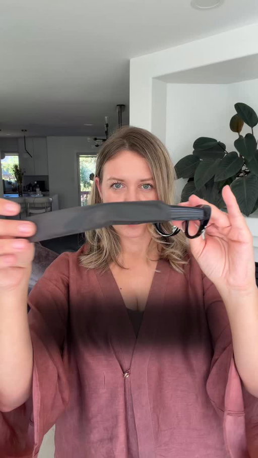 Trying on Meta Starfire AI glasses | Kylie Jenner edition 

@metaglasses 

#meta #metaglasses #metastarfire #smartglasses #metaglasseskyliejenner
