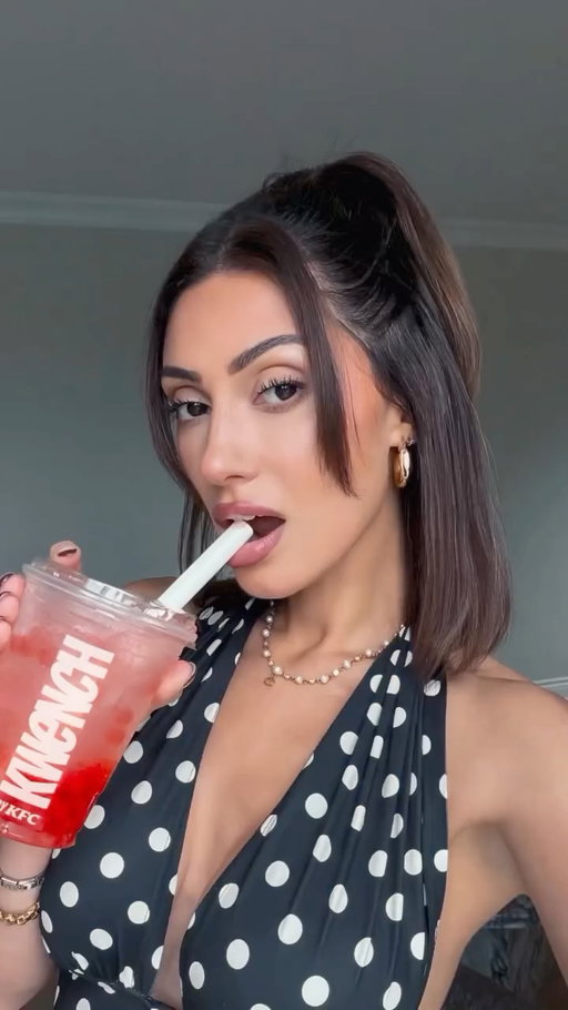 Is it getting hot in here, or is it just you? Drop your thirstiest Kwench Trap and you might become billboard famous.

Here’s how to enter:
🥤 Grab a Kwench
🤳 Snap a Kwench Trap with your drink 
💌 Post it and tag @kfc_canada