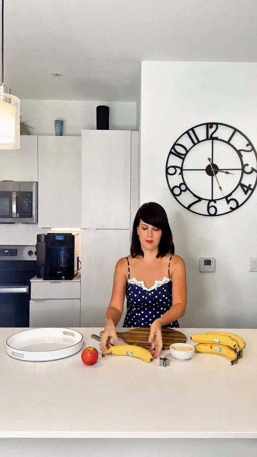 🍌 Back‑to‑school afternoons feel extra special when I recreate the same simple tradition I grew up with — a fresh banana snack waiting after school. 

Now my son gets to enjoy that same comfort, with @delmontefresh Bananas as the star of our snack board. They’re naturally very low in saturated fat, cholesterol, and sodium, and an excellent source of vitamin B6. 

Wholesome, timeless, and full of love. 💛 #ad #FreshDelMonte #delmontebananas
