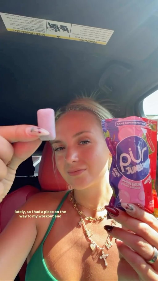 A day isn’t complete without PUR Gum! 🩷
 
✨ Aspartame Free
✨ No Artificial Flavors or Dyes
✨ 100% Sweetened with Xylitol
✨ Sugar Free
 
Chew Better Gum, Chew PUR

📸: @madison.miranda 
 
#PURGum