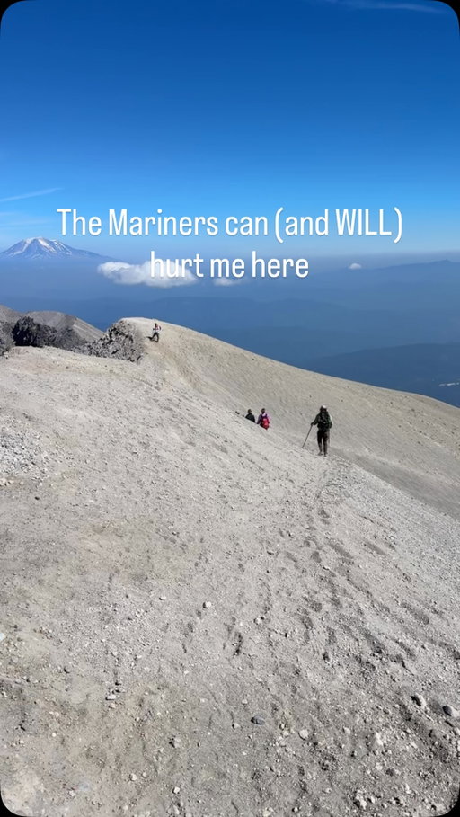 I’d like @tmobile to stop giving me such good service while I’m trying to ignore the score. #ignorethescore #marinersbaseball #pnwlife #mtsthelens