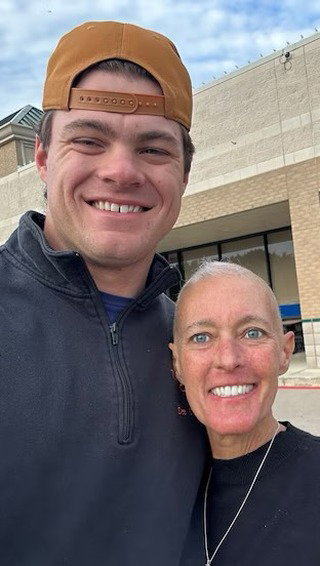 Boston Red Sox pitcher Payton Tolle lost his late mother, Jina, on May 9, 2024, at 48 years old after a courageous nearly eight-year battle with colon cancer. Throughout his baseball career, Tolle has continued to honor her memory and carry her with him every time he takes the mound.

One of the most meaningful tributes is stitched directly onto his glove: “You’re So Pretty.” During Tolle’s high school games, Jina would yell the phrase from the stands to playfully embarrass him. Now, those words serve as a reminder that he is loved and valued as more than just a baseball player, especially when things don’t go his way on the field.

Tolle has found other ways to keep his mom’s memory close, including using “Mother” by Danzig as his warmup song. He also carries her outlook on life with him, often remembering her words: “Today’s a great day to be a badass. Go out there and kick ass.”

(via bballbrndn/TT)