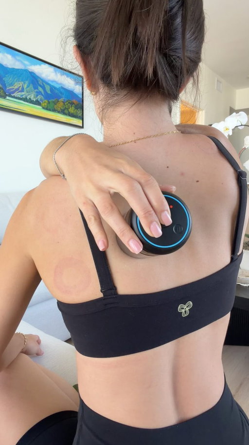 Feeling stiff, tight, or limited in your range of motion? TheraCup can help you recover and move with less tension.

Try these two targeted spots:

Shoulders: Place TheraCup between the neck and shoulder or behind the shoulder blade to release tension and support mobility after lifting, carrying, sitting, or sleeping.

Lower back: Place TheraCup on either side of the spine, never directly on it, to help release tension and ease tight muscles.

Save this for your next recovery session. ✔️