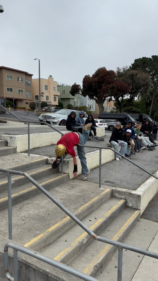 I ❤️ SF!

📲 @antclaravall @fulton7 

#skateboarding #streets #wallenburg #redbullrising