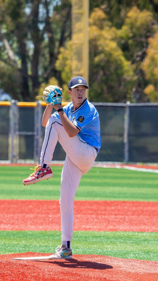 Pitchers will literally talk to anyone about their mechanics 🤷