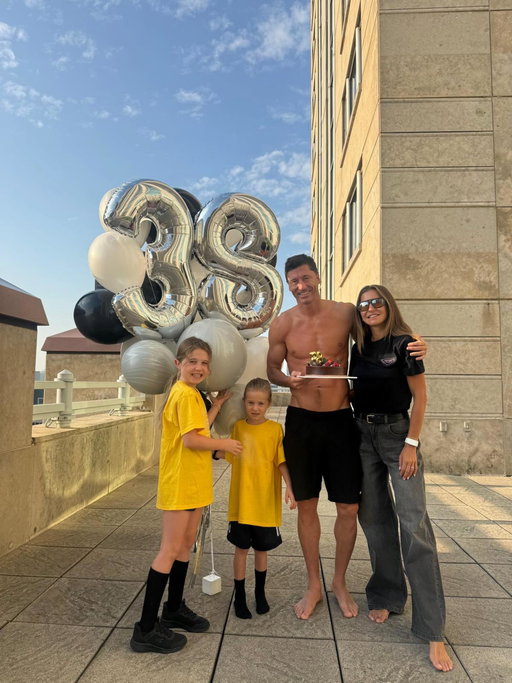 Thank you all so much for the birthday love! 🎂 Couldn’t have asked for a better way to start my day than surrounded by my favorite girls. Heart is so full ❤️
