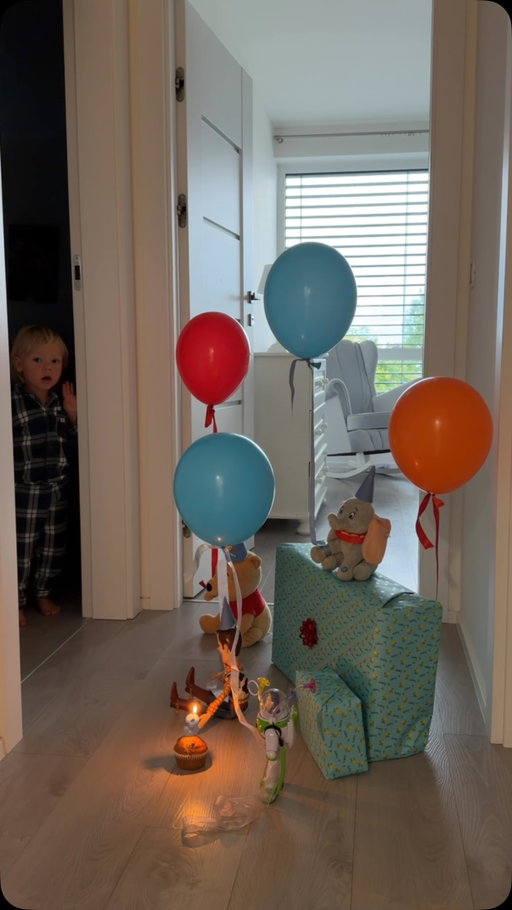 Tak už to jsou tři roky…🥹♥️ Tři roky co mi děláš na tomto světě radost. Jsem tak vděčná a dnes totál naměkko.🥹 Všechno nejlepší lásko moje, hlavně zdraví a ať máš pořád úsměv a radost ze života jako do teď. Miluji tě nejvíc na celém světě. ♥️ #birthday #mojemiminko