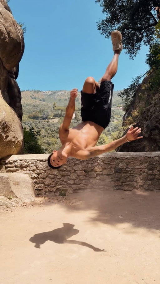 Back-to-back gainers off the dust 😮‍💨

Tap the link in bio to watch Episode 2 of our Italy Touchdown vlog series! You don’t want to miss it 👀