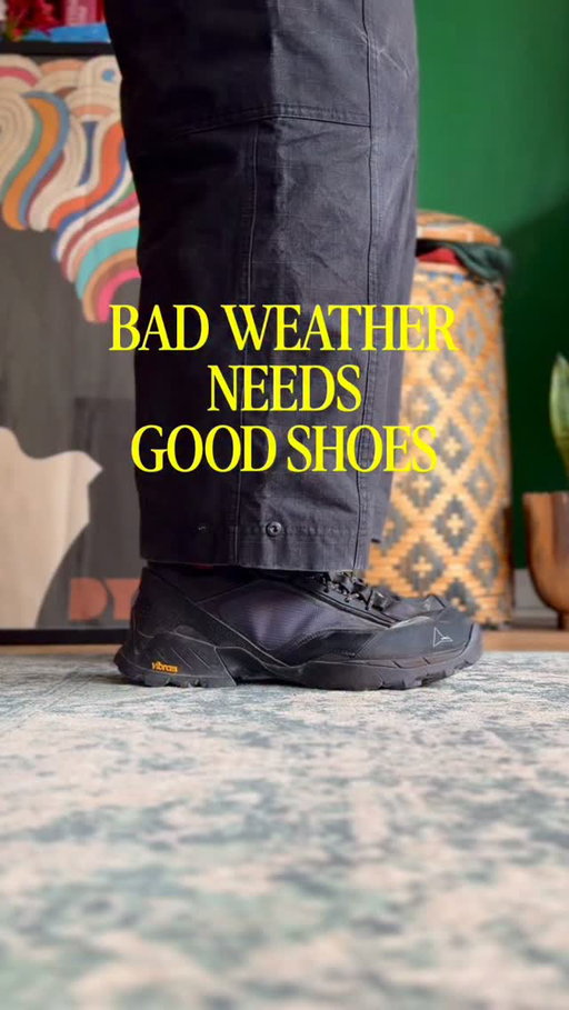 If there’s one thing I could have said to myself  at the beginning of the year, it would have been don’t pack away my top hike shoes for this part of summer. It’s been a heatwave and half but now we’re getting rainy again which has meant keeping these top outdoor stompers in rotation.