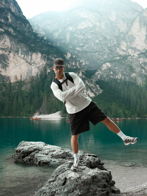 Might have to get another hiking trip booked.. Any recommendations on where we should go next🥾?

#dolomites #mensstyle #hikingstyle #fashion #minimalmenswear
