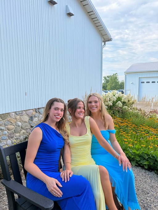 💙💛🩵