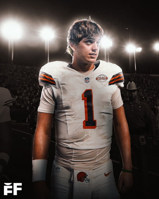 While the Browns move forward with Deshaun Watson and Shedeur Sanders for the 2026 season, Cleveland is equipped with TWO 2027 first-round picks to select another top quarterback prospect such as Arch Manning 🔜

"Reminder: Browns have 2 first-round picks in
2027 NFL Draft (theirs + LA Rams) to secure a QB if current options don't work.

It'll be a work in progress for HC Todd Monken in Year 1 but he's a proven player developer & ready to build. Team drafts very well under GM Andrew Berry," Cameron Wolfe wrote. 

If the highly-touted Manning declares for the 2027 draft, there will be a good chance for the Browns to select him in the Top 5.